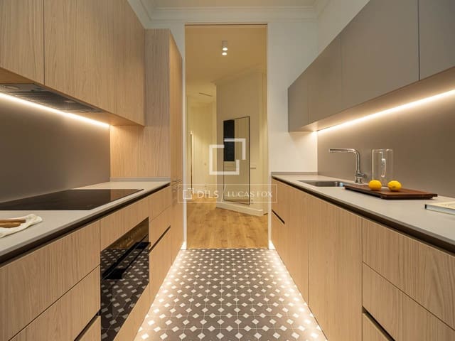3 quarto Apartamento para venda em Barcelona cidade - 1 295 000 € (Ref: 10158081)