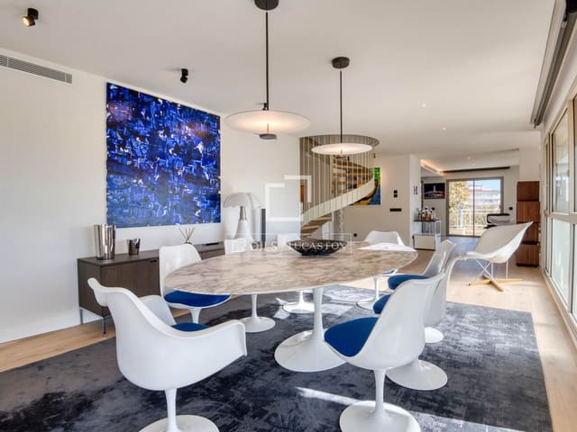 4 makuuhuone Kattohuoneisto myytävänä paikassa Platja d'Aro, Castell-Platja d'Aro mukana uima-altaan 
autotalli - 3 290 000 € (Ref: 10158083)