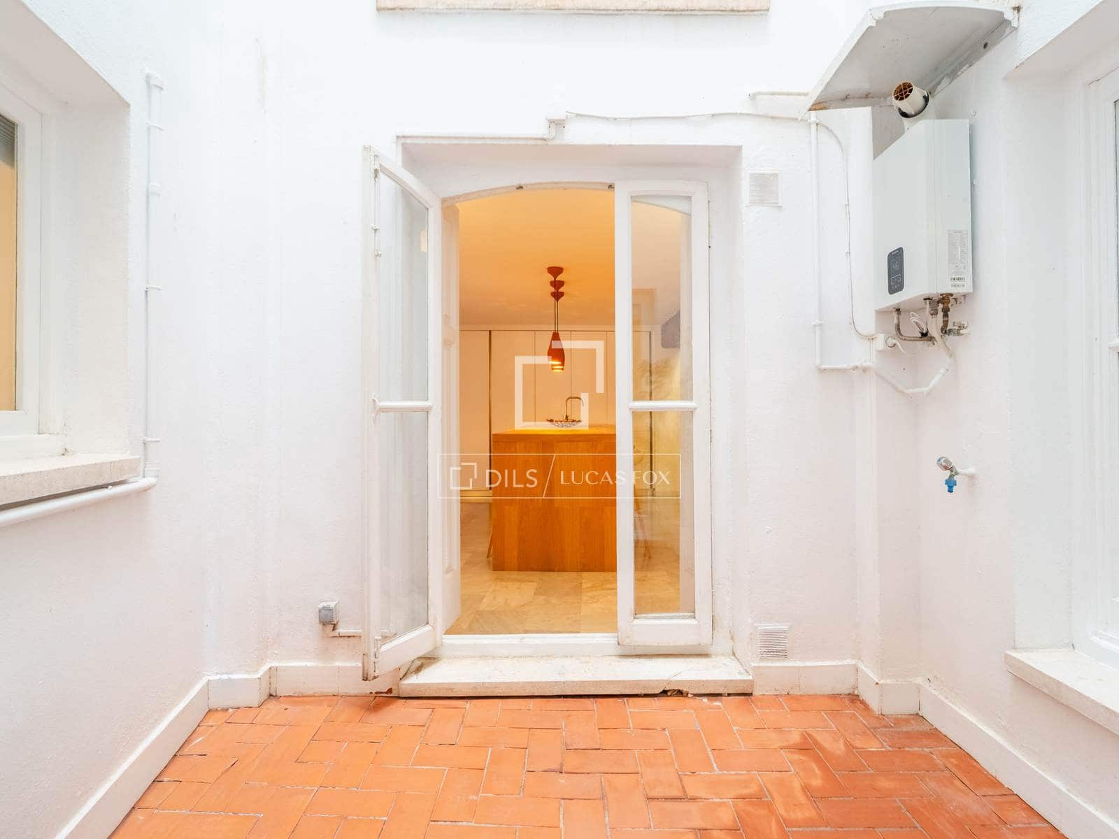 1 slaapkamer Appartement te koop in Valencia stad - € 639.000 (Ref: 10158085)