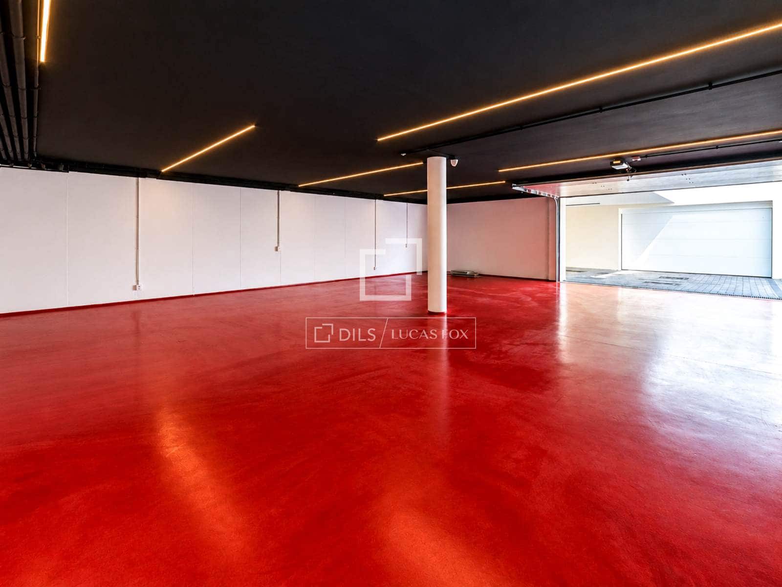 5 bedroom Villa for sale in Sitges with pool garage - € 2,890,000 (Ref: 10158315)