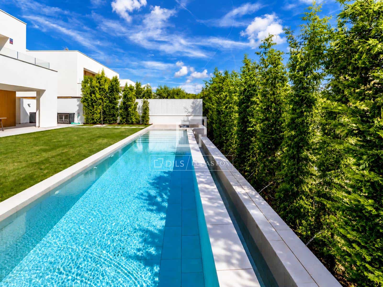 5 bedroom Villa for sale in Sitges with pool garage - € 2,890,000 (Ref: 10158315)
