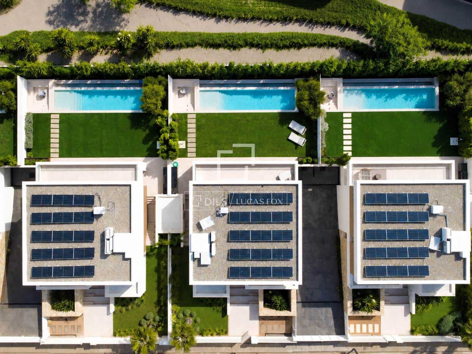 5 bedroom Villa for sale in Sitges with pool garage - € 2,890,000 (Ref: 10158315)