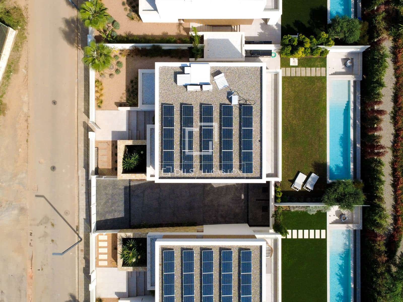 5 bedroom Villa for sale in Sitges with pool garage - € 2,890,000 (Ref: 10158315)