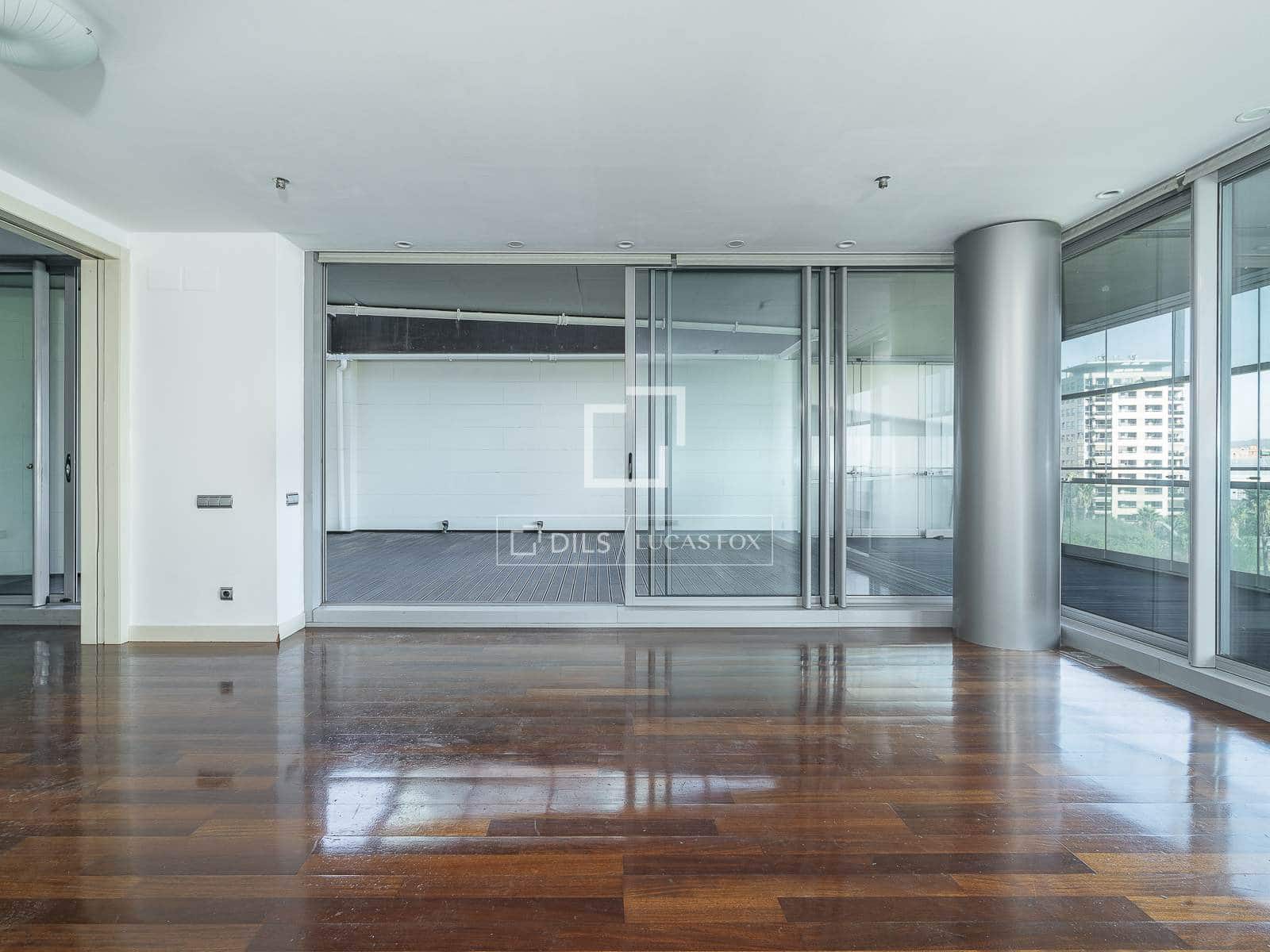 4 soverom Leilighet til salgs i Barcelona by med svømmebasseng garasje - € 1 430 000 (Ref: 10158316)