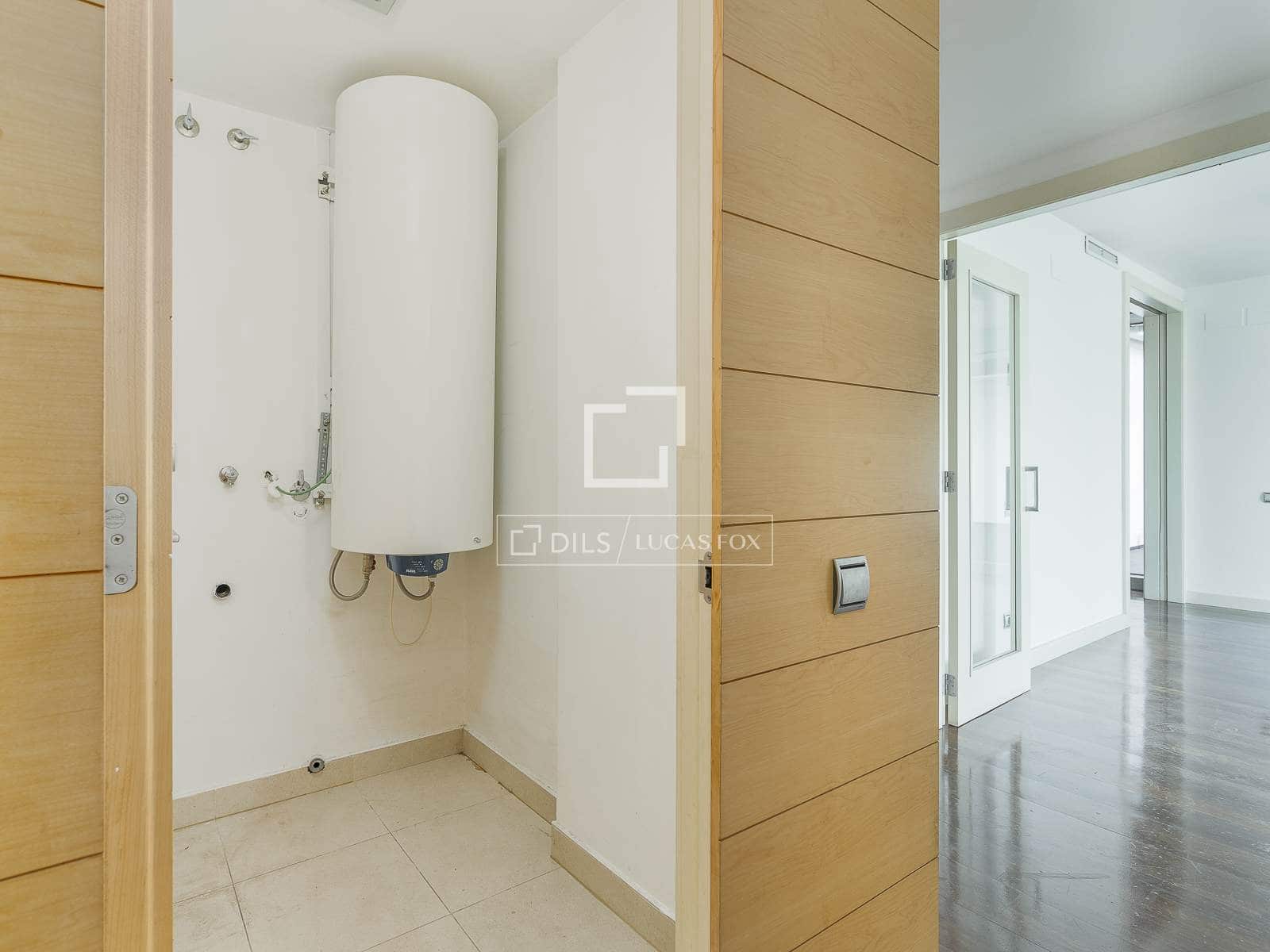 4 soverom Leilighet til salgs i Barcelona by med svømmebasseng garasje - € 1 430 000 (Ref: 10158316)