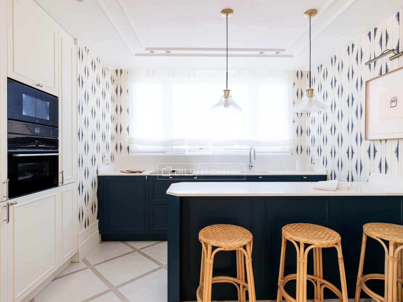 2 soveværelse Penthouse til salg i Madrid by - € 2.750.000 (Ref: 10158317)