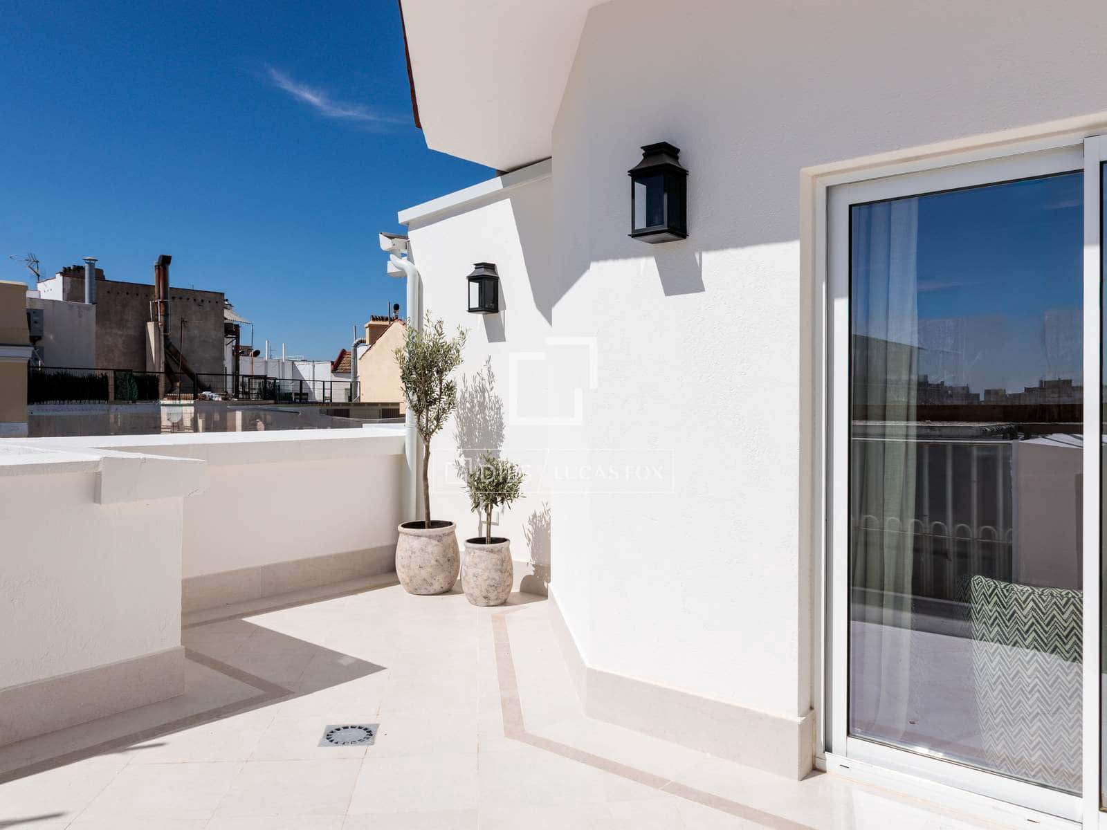 2 soveværelse Penthouse til salg i Madrid by - € 2.750.000 (Ref: 10158317)