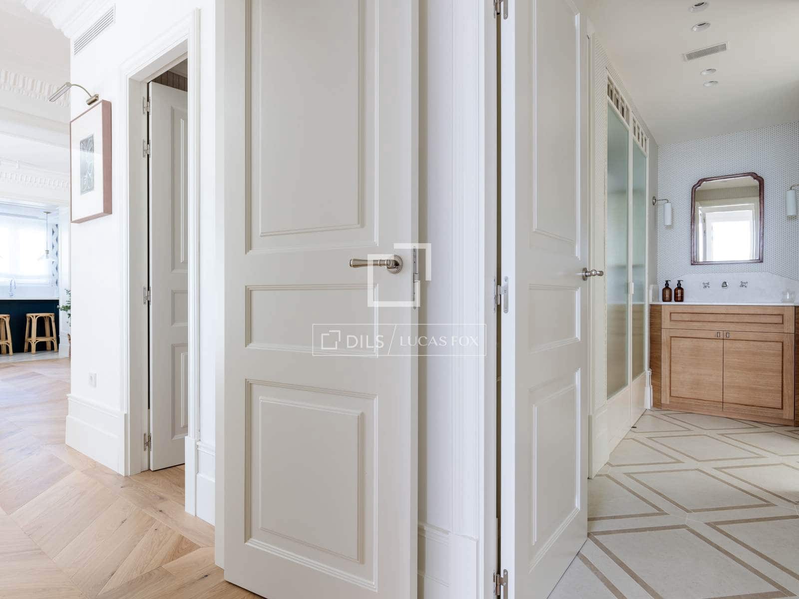 2 soveværelse Penthouse til salg i Madrid by - € 2.750.000 (Ref: 10158317)
