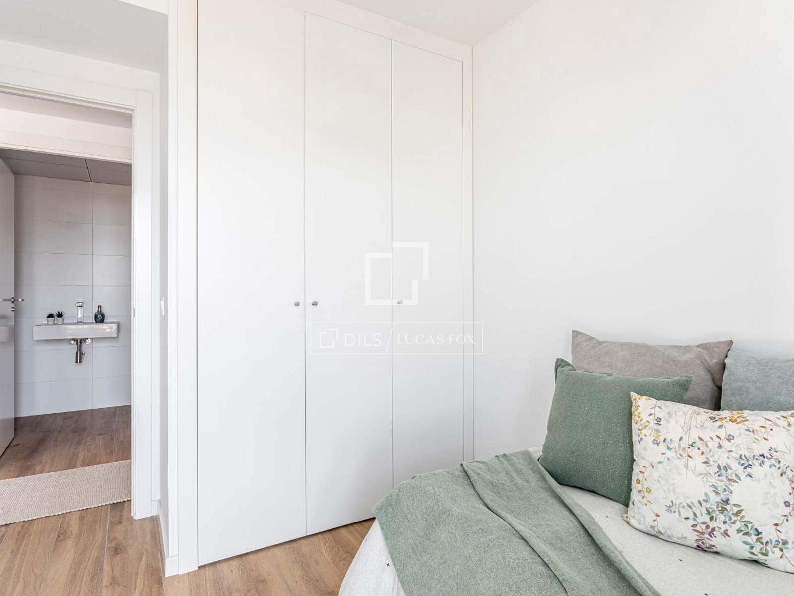 2 soveværelse Lejlighed til salg i Valencia by med swimmingpool garage - € 430.000 (Ref: 10158666)