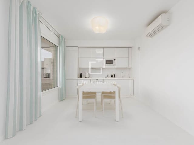 2 soverom Leilighet til salgs i El Poble Sec, Barcelona by - € 630 000 (Ref: 10158667)