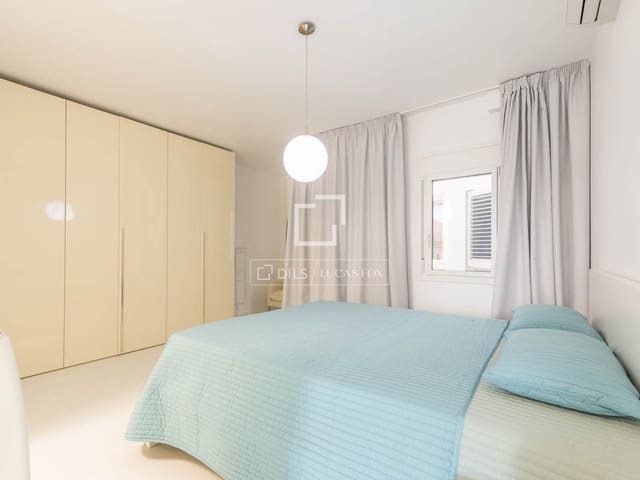 2 soverom Leilighet til salgs i El Poble Sec, Barcelona by - € 630 000 (Ref: 10158667)