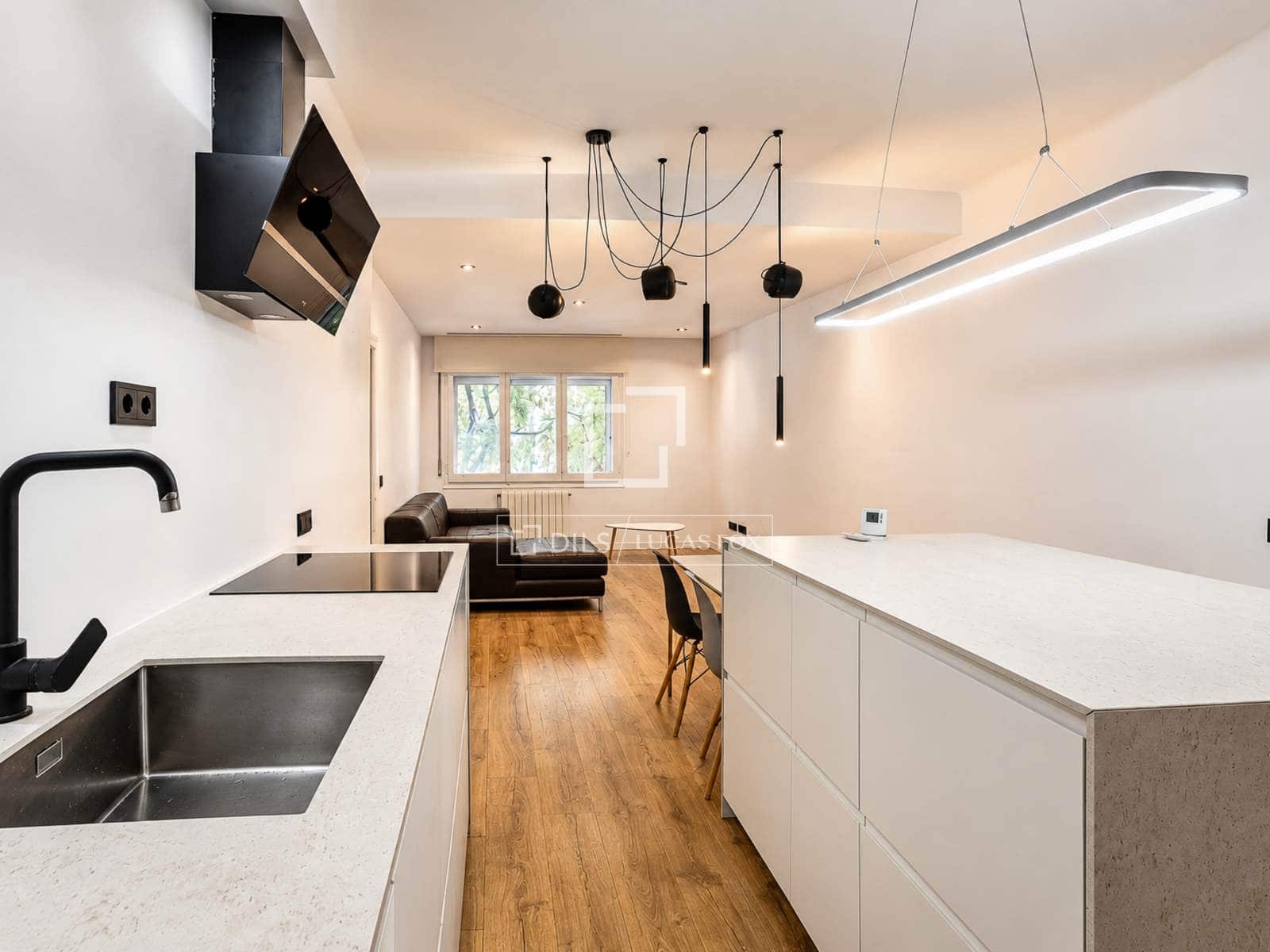 4 soverom Leilighet til salgs i Barcelona by - € 673 000 (Ref: 10158669)