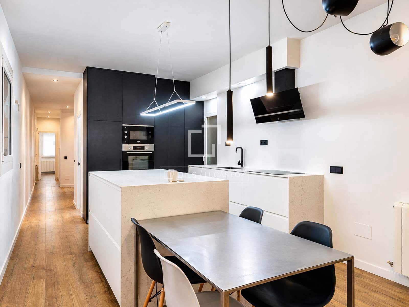 4 soverom Leilighet til salgs i Barcelona by - € 673 000 (Ref: 10158669)