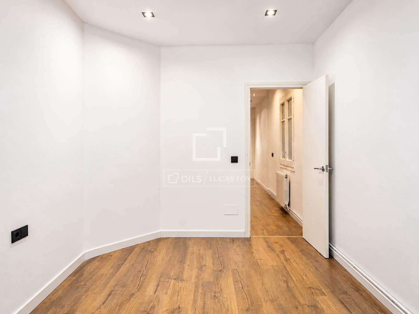 4 soverom Leilighet til salgs i Barcelona by - € 673 000 (Ref: 10158669)