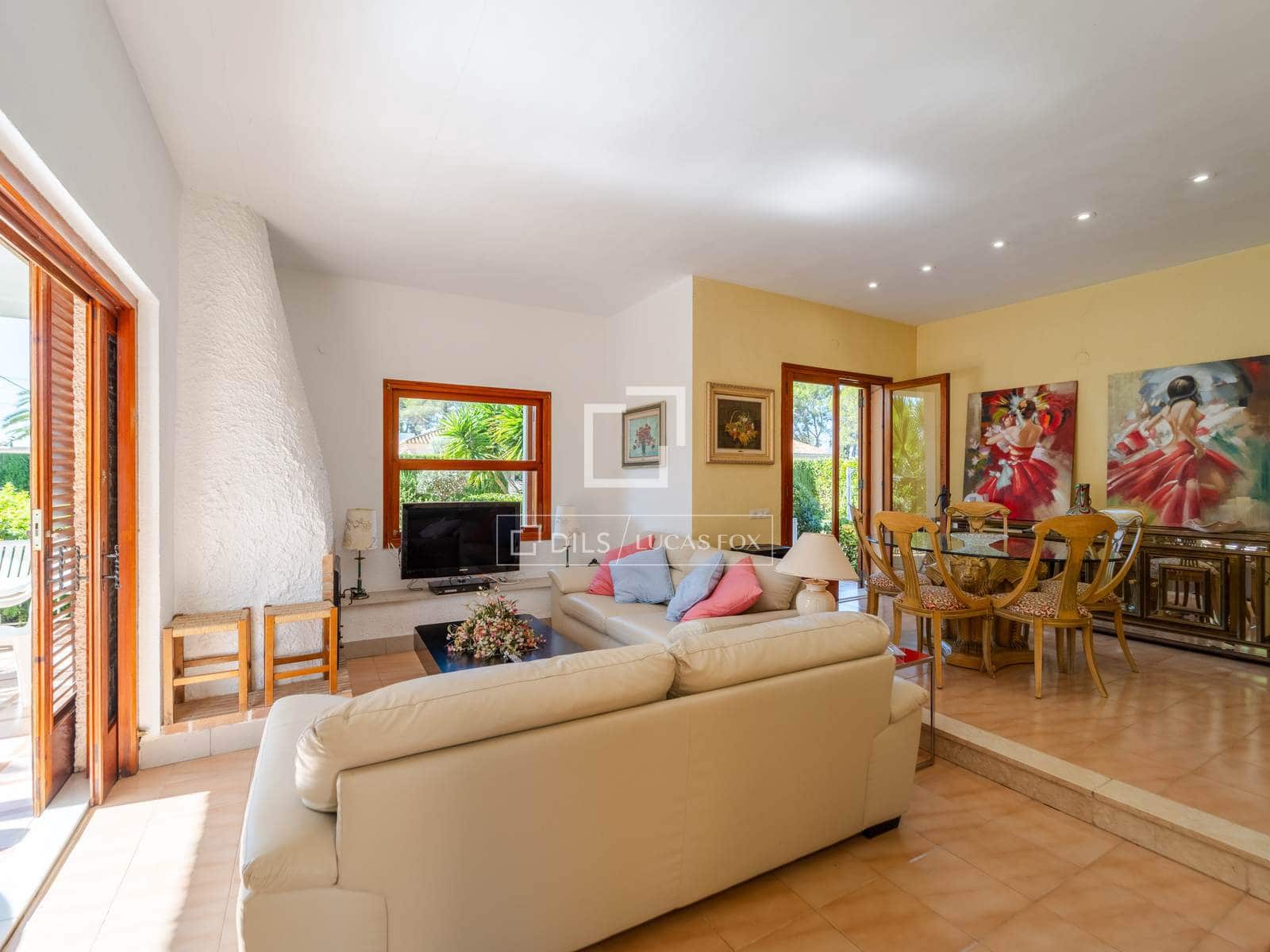 3 slaapkamer Villa te koop in L'Eliana met zwembad garage - € 890.000 (Ref: 10158675)