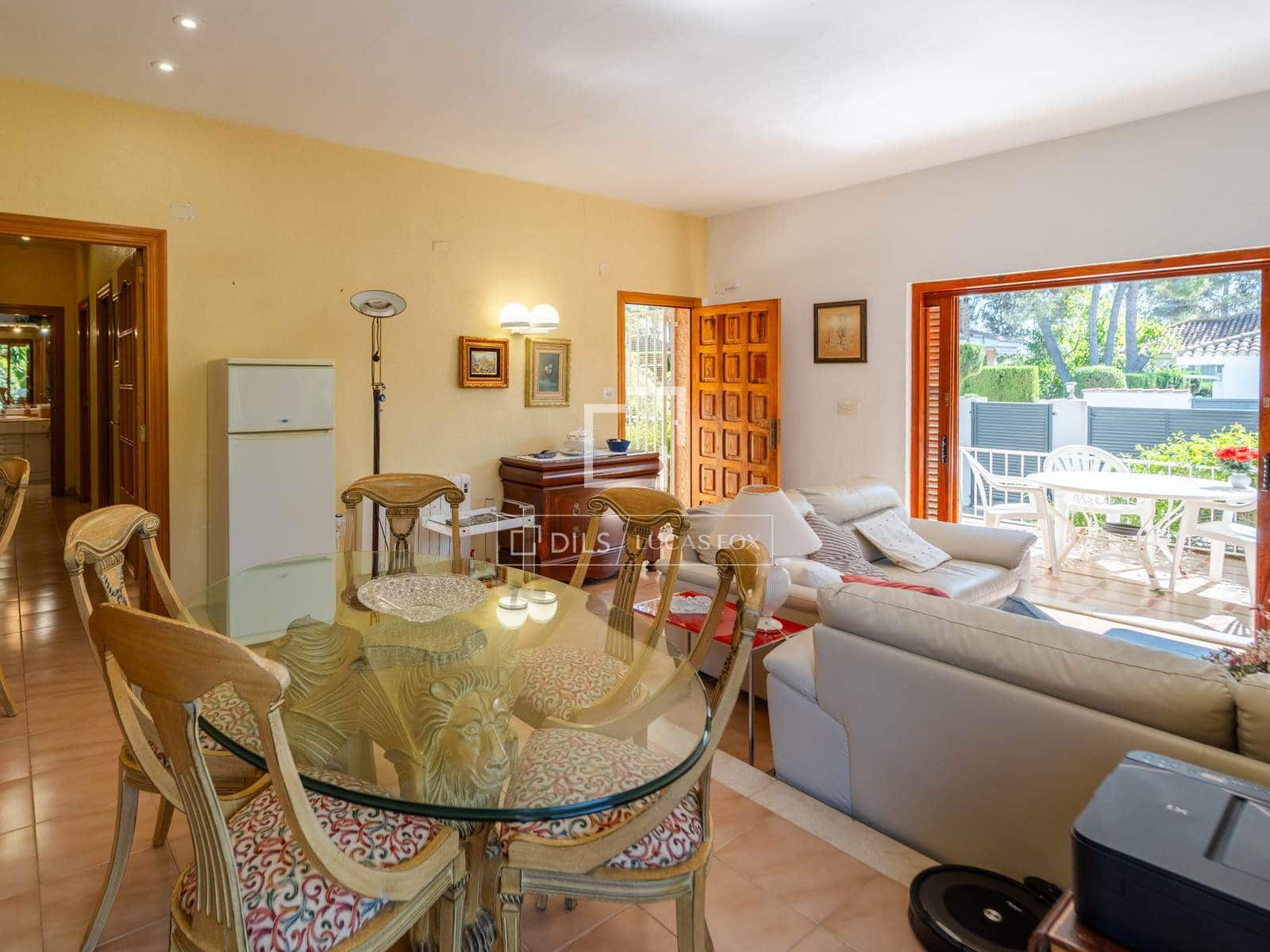3 slaapkamer Villa te koop in L'Eliana met zwembad garage - € 890.000 (Ref: 10158675)