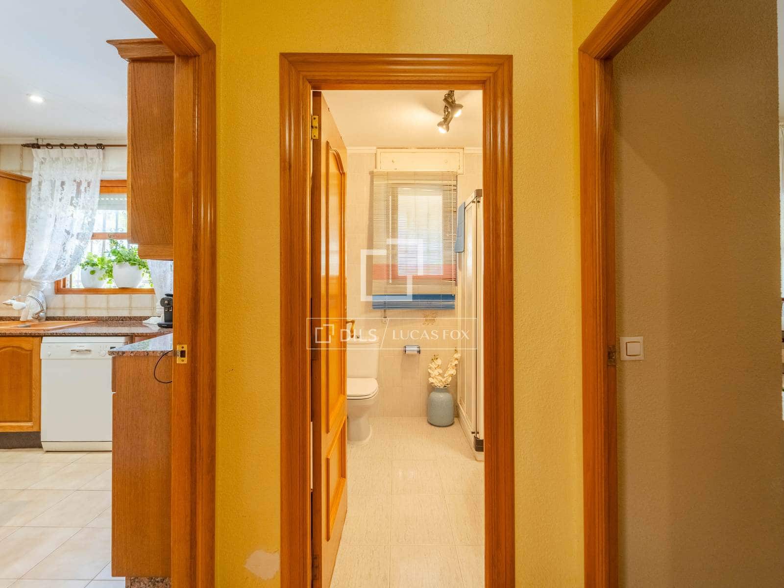3 slaapkamer Villa te koop in L'Eliana met zwembad garage - € 890.000 (Ref: 10158675)
