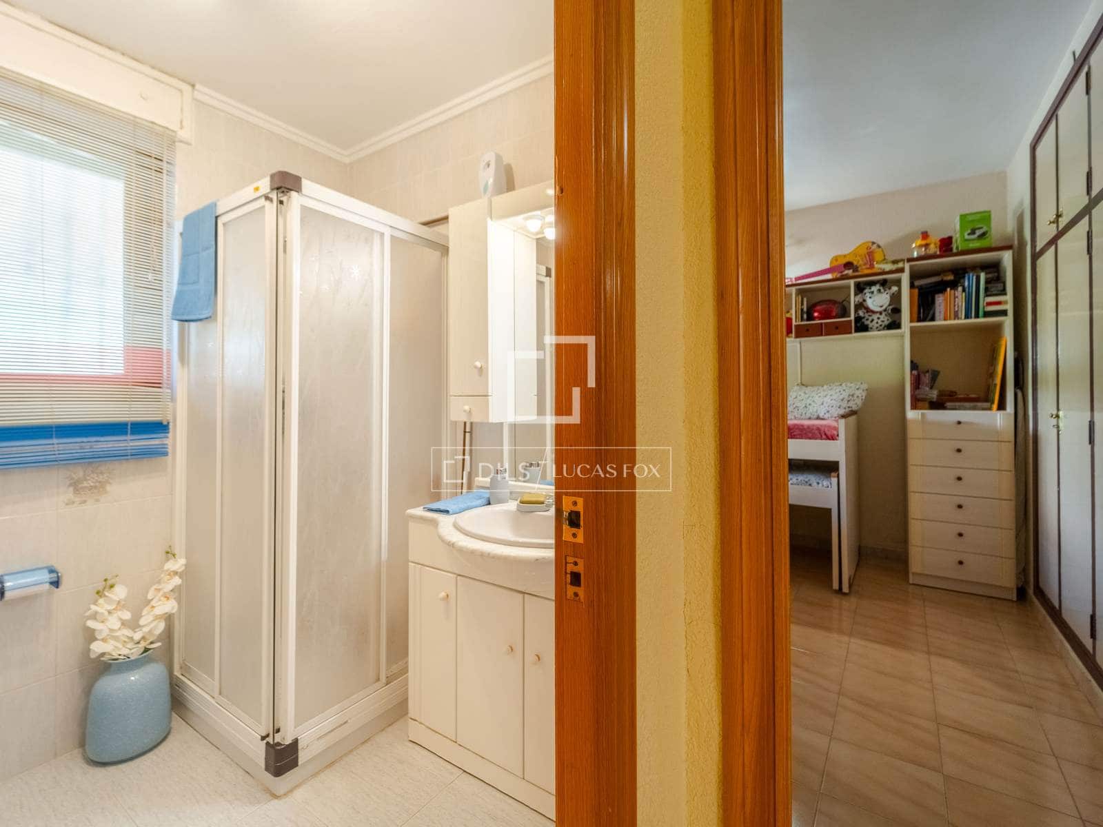 3 slaapkamer Villa te koop in L'Eliana met zwembad garage - € 890.000 (Ref: 10158675)