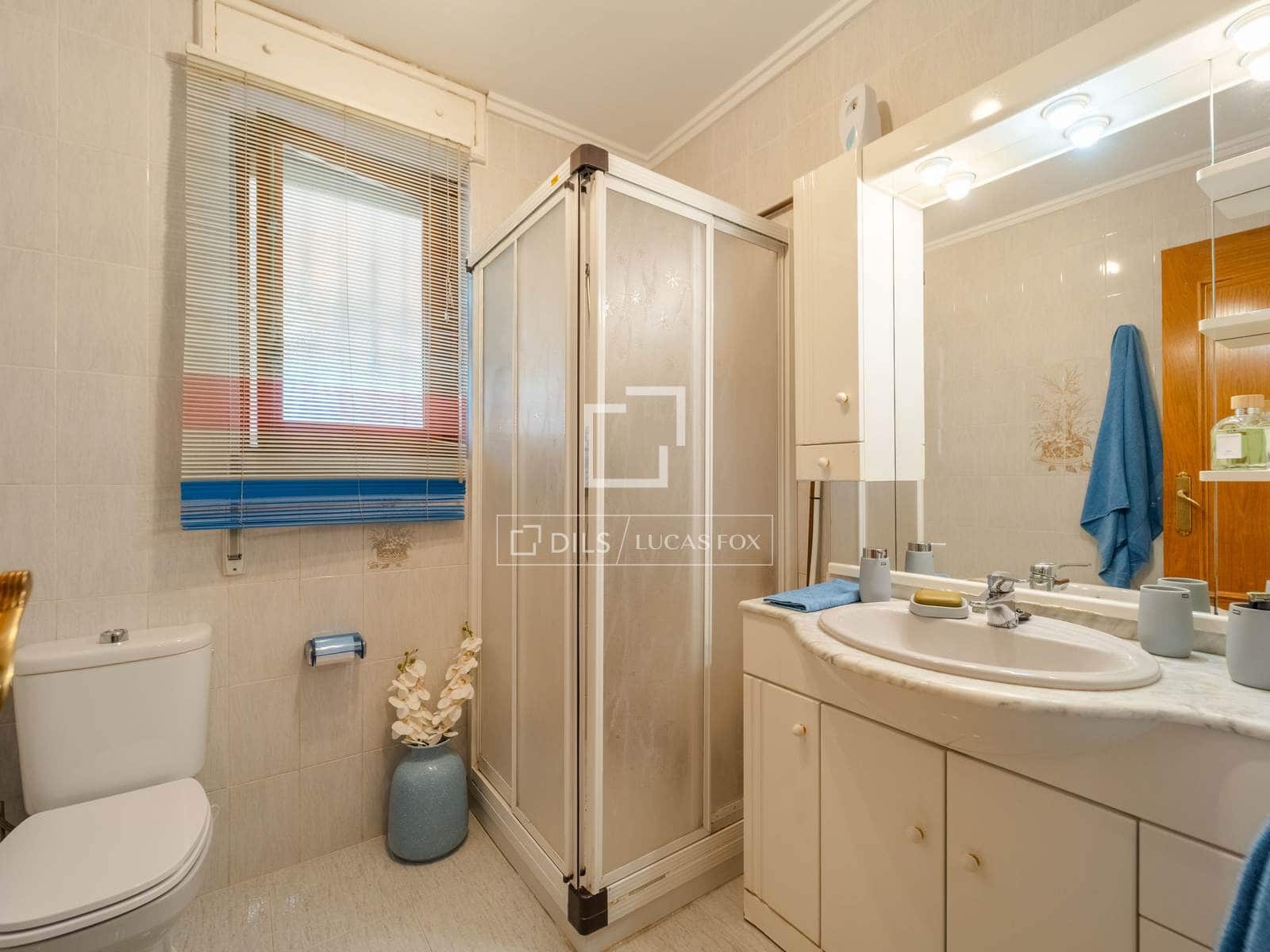 3 slaapkamer Villa te koop in L'Eliana met zwembad garage - € 890.000 (Ref: 10158675)