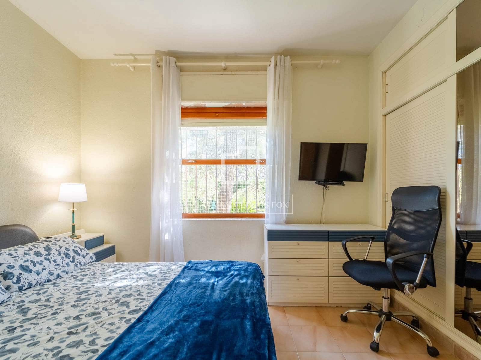 3 slaapkamer Villa te koop in L'Eliana met zwembad garage - € 890.000 (Ref: 10158675)