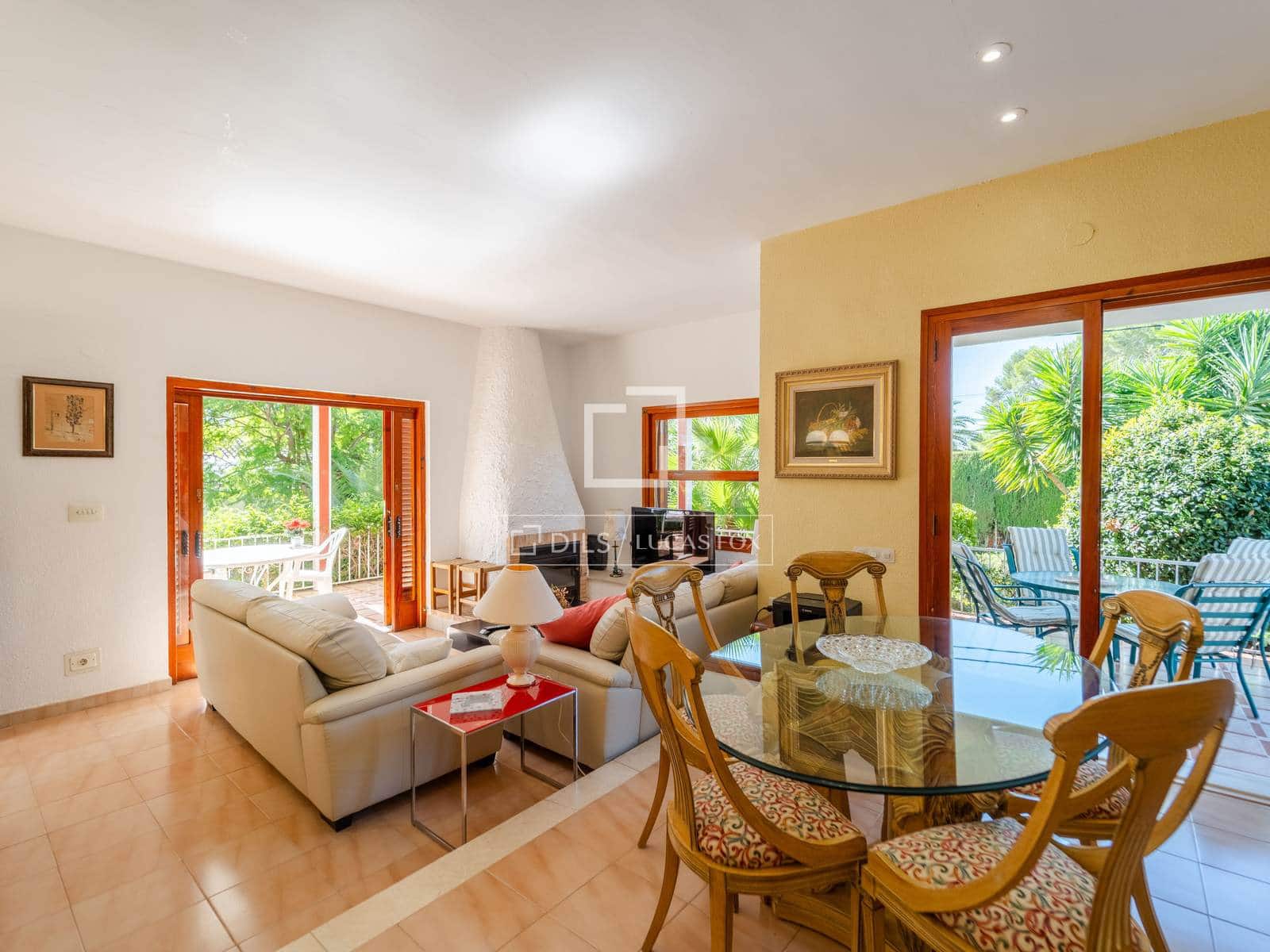 3 slaapkamer Villa te koop in L'Eliana met zwembad garage - € 890.000 (Ref: 10158675)