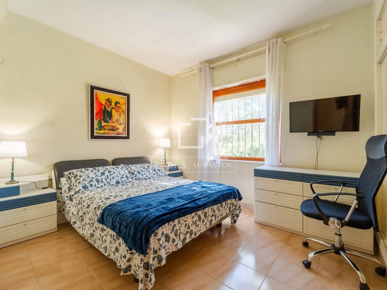 3 slaapkamer Villa te koop in L'Eliana met zwembad garage - € 890.000 (Ref: 10158675)