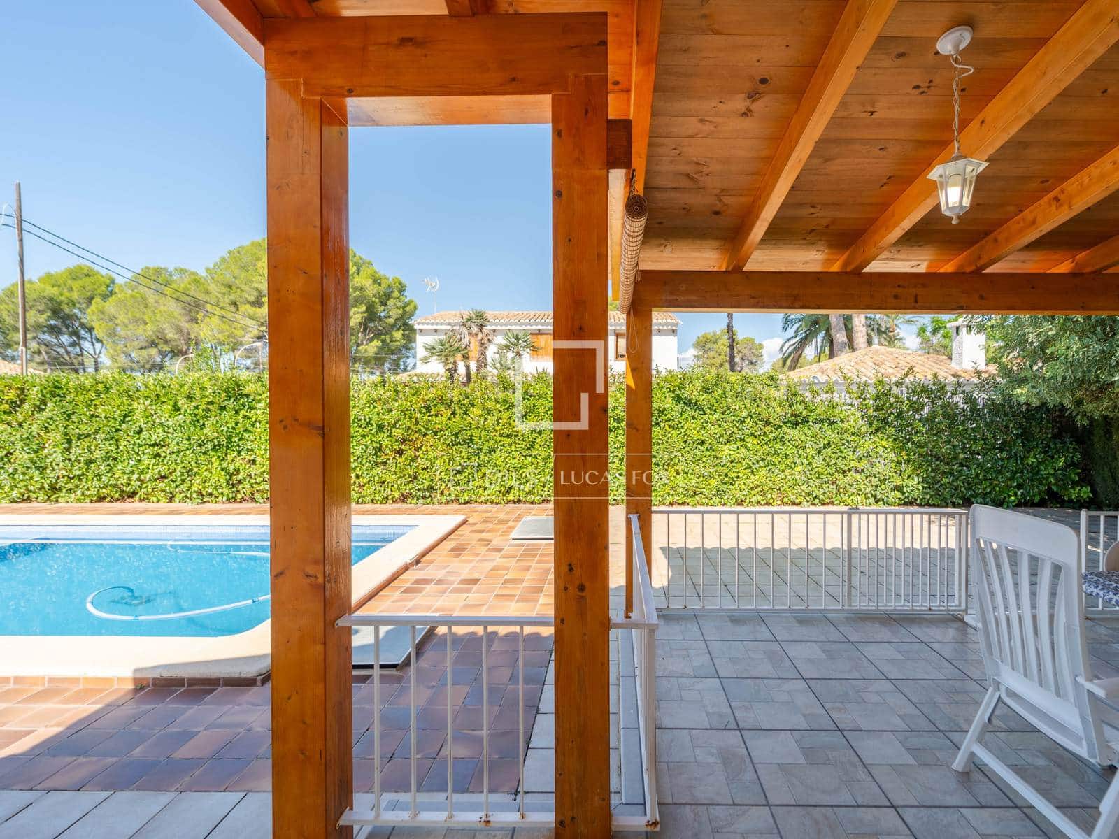 3 slaapkamer Villa te koop in L'Eliana met zwembad garage - € 890.000 (Ref: 10158675)
