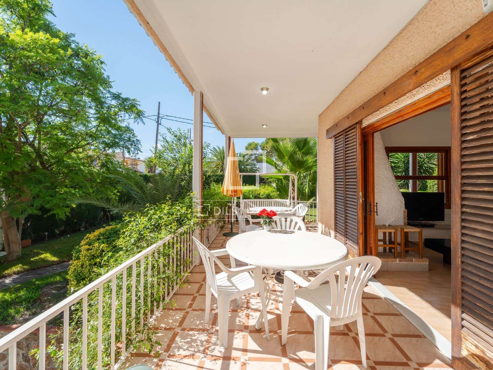 3 slaapkamer Villa te koop in L'Eliana met zwembad garage - € 890.000 (Ref: 10158675)