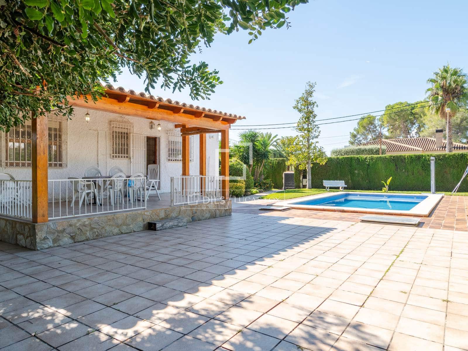 3 slaapkamer Villa te koop in L'Eliana met zwembad garage - € 890.000 (Ref: 10158675)