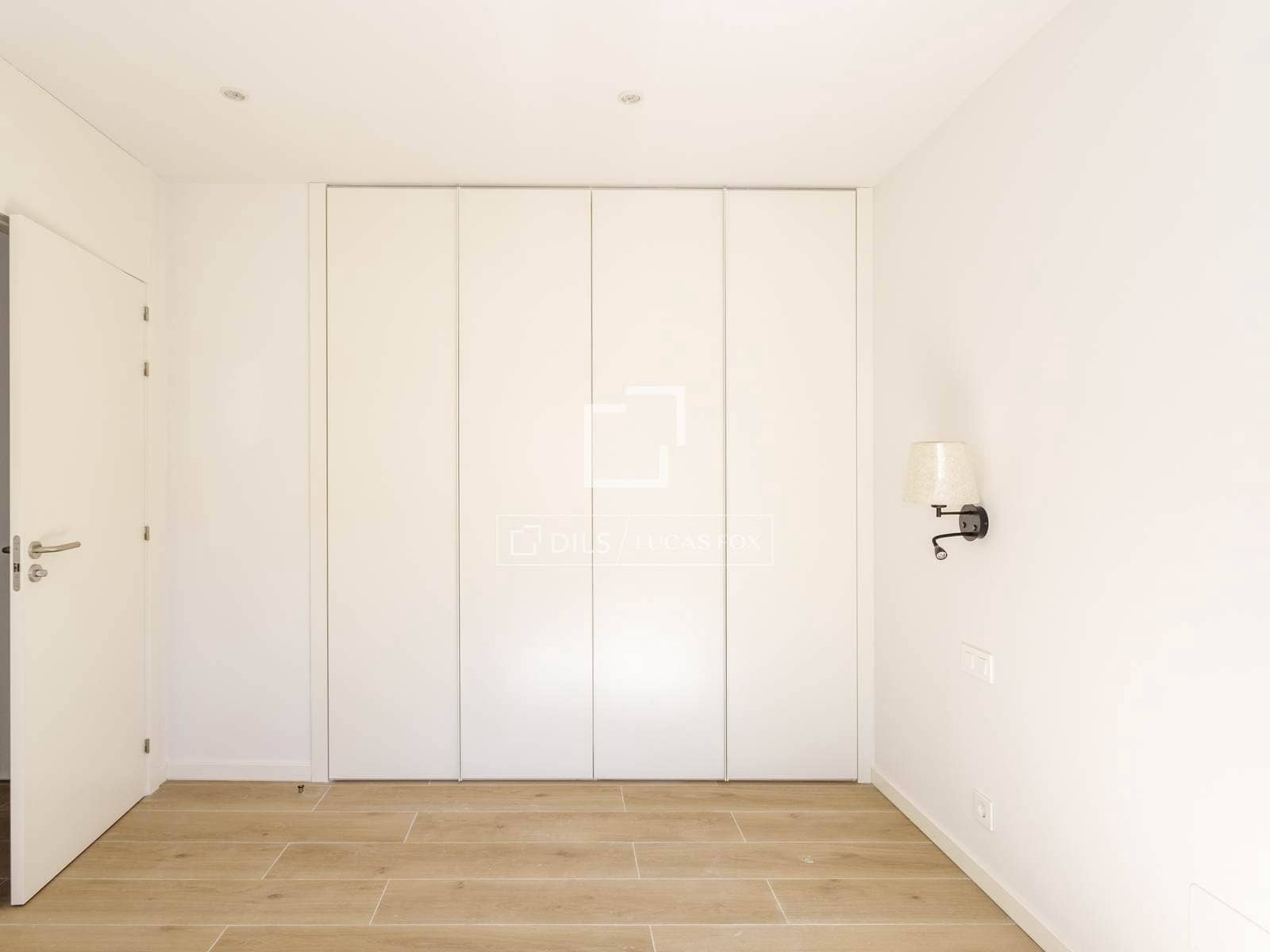 Appartement de 2 chambres à louer à Madrid ville avec garage - 1 550 € (Ref: 10159925)