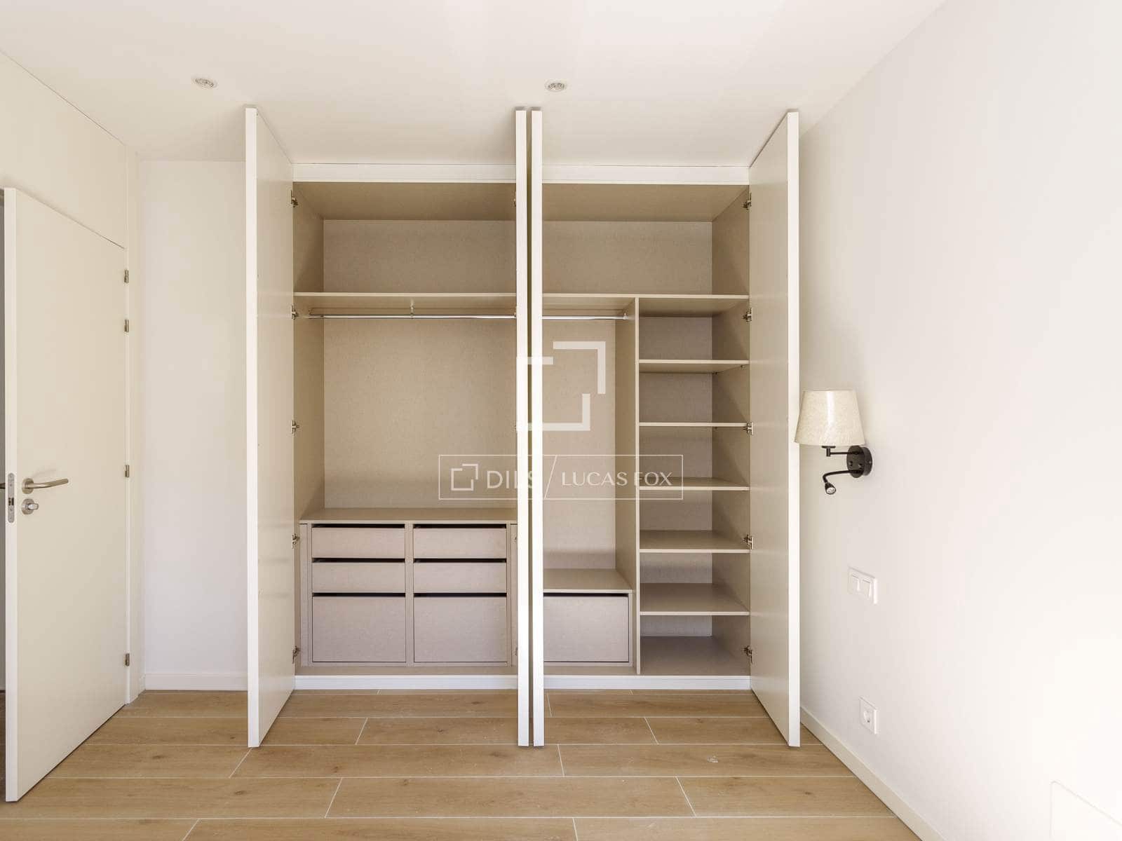 Appartement de 2 chambres à louer à Madrid ville avec garage - 1 550 € (Ref: 10159925)
