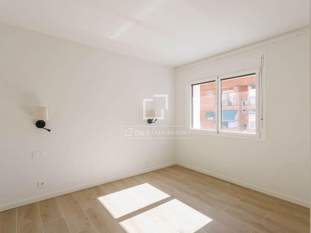 2 soveværelse Lejlighed til leje i Madrid by med garage - € 1.550 (Ref: 10159925)