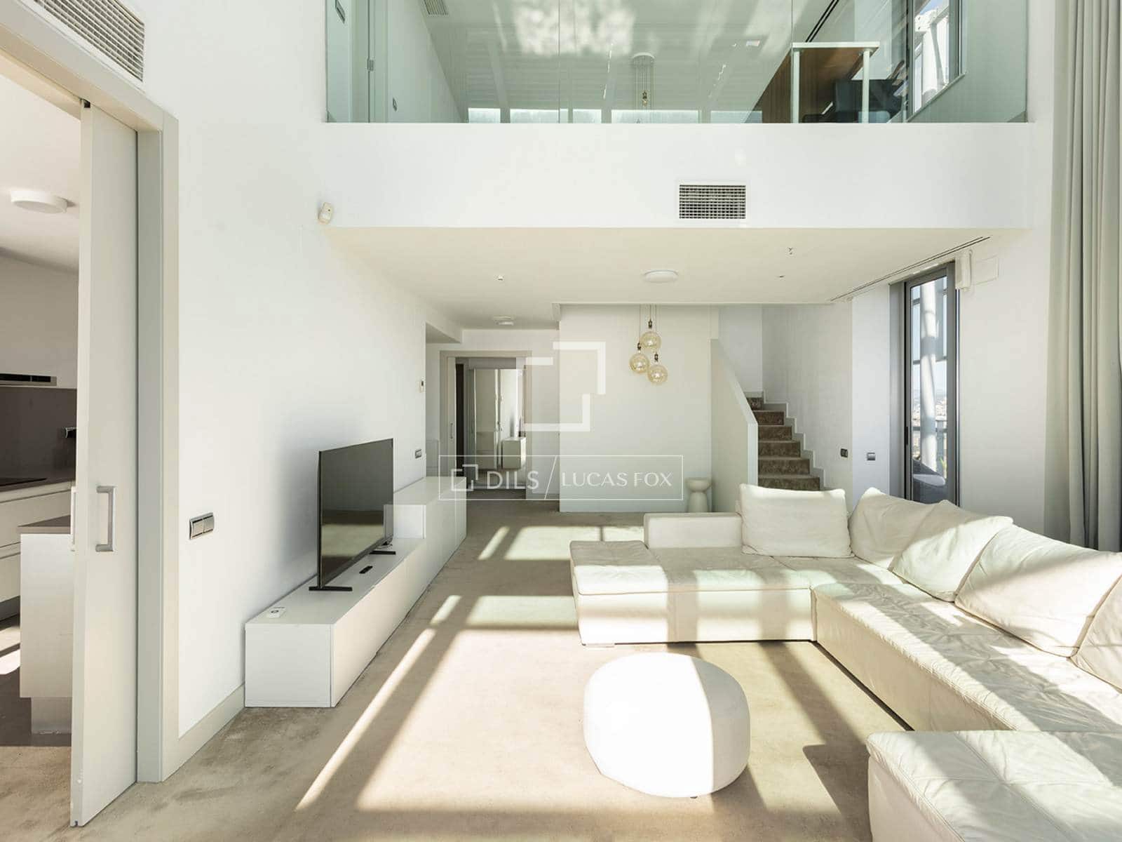 3 makuuhuone Kattohuoneisto vuokrattavana paikassa Barcelona kaupunki mukana uima-altaan - 8 500 € (Ref: 10160060)