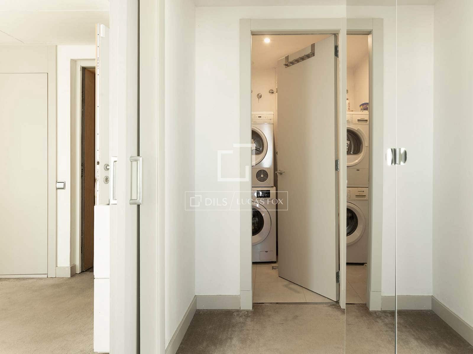 3 makuuhuone Kattohuoneisto vuokrattavana paikassa Barcelona kaupunki mukana uima-altaan - 8 500 € (Ref: 10160060)