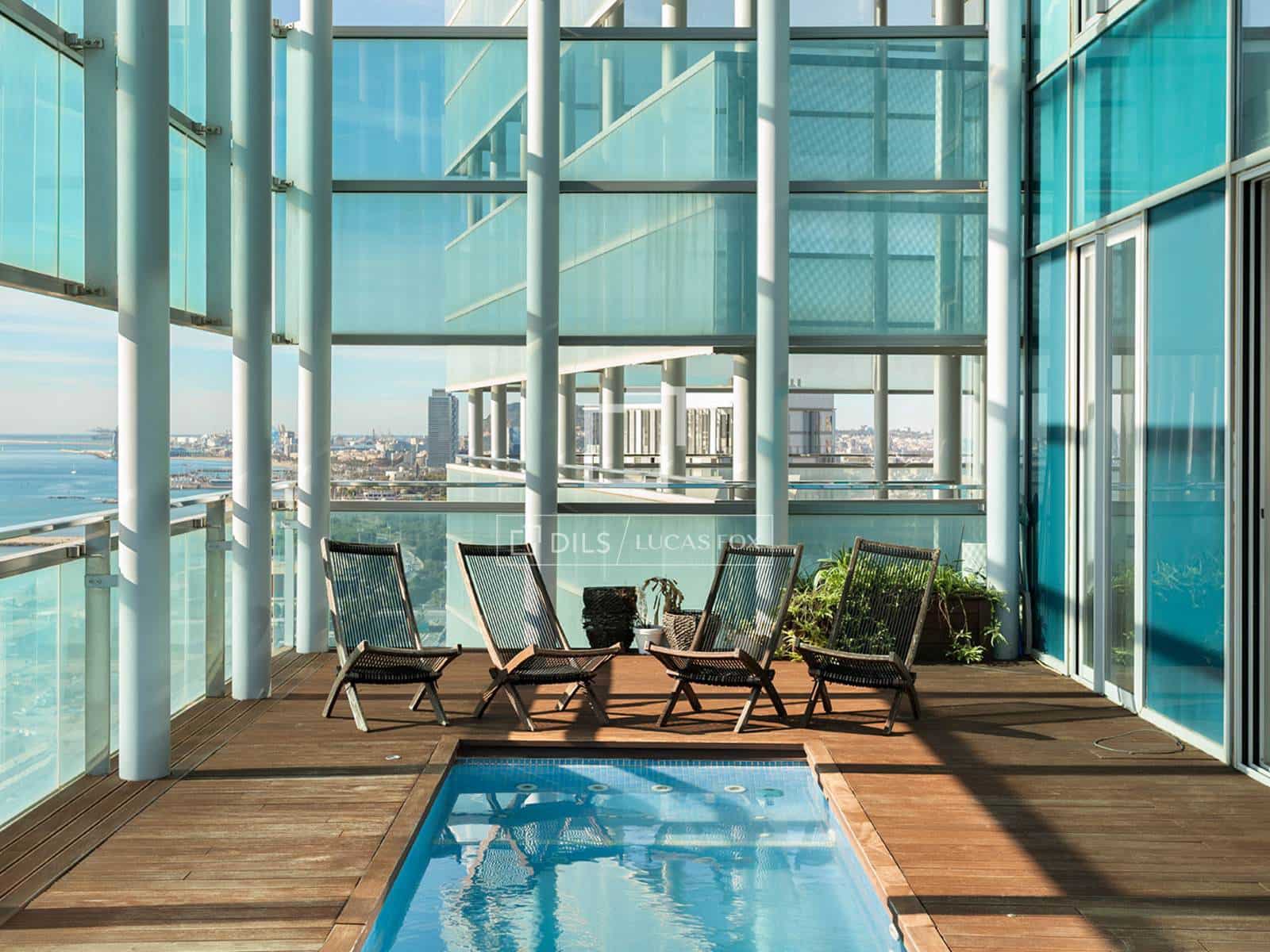3 makuuhuone Kattohuoneisto vuokrattavana paikassa Barcelona kaupunki mukana uima-altaan - 8 500 € (Ref: 10160060)