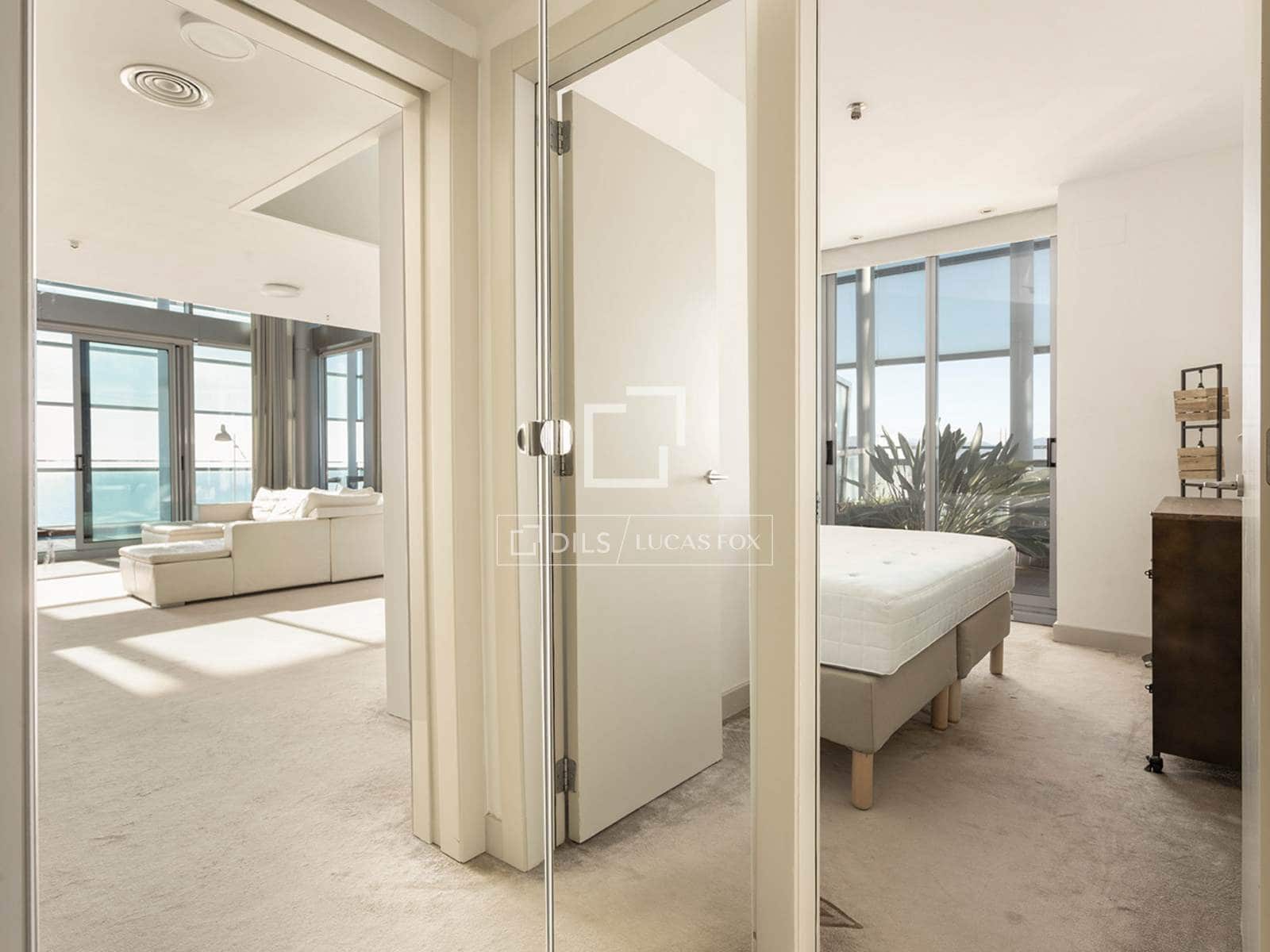 3 makuuhuone Kattohuoneisto vuokrattavana paikassa Barcelona kaupunki mukana uima-altaan - 8 500 € (Ref: 10160060)