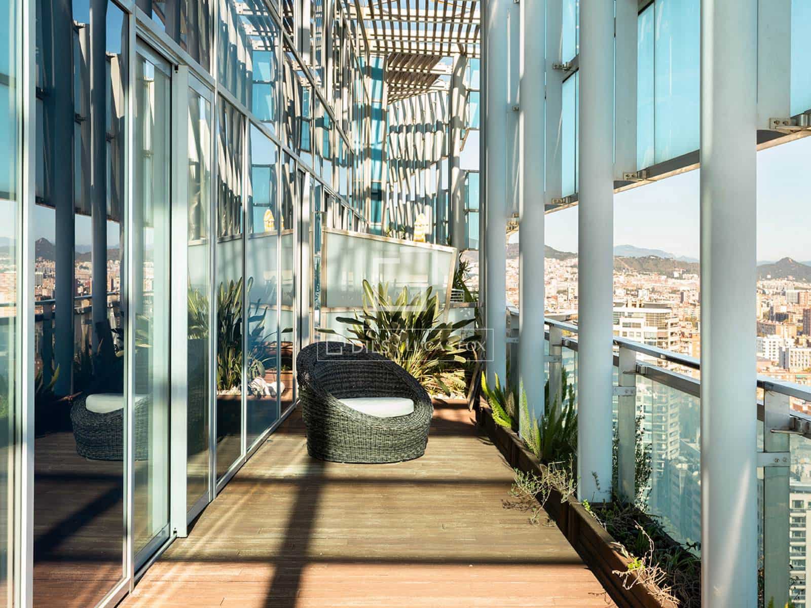 3 makuuhuone Kattohuoneisto vuokrattavana paikassa Barcelona kaupunki mukana uima-altaan - 8 500 € (Ref: 10160060)