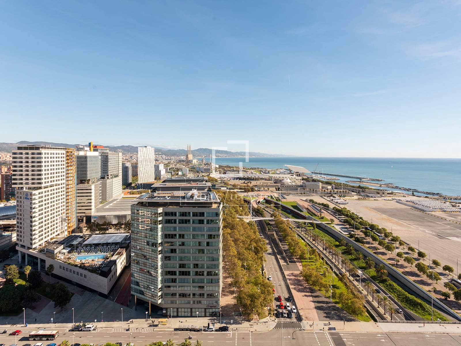 3 makuuhuone Kattohuoneisto vuokrattavana paikassa Barcelona kaupunki mukana uima-altaan - 8 500 € (Ref: 10160060)