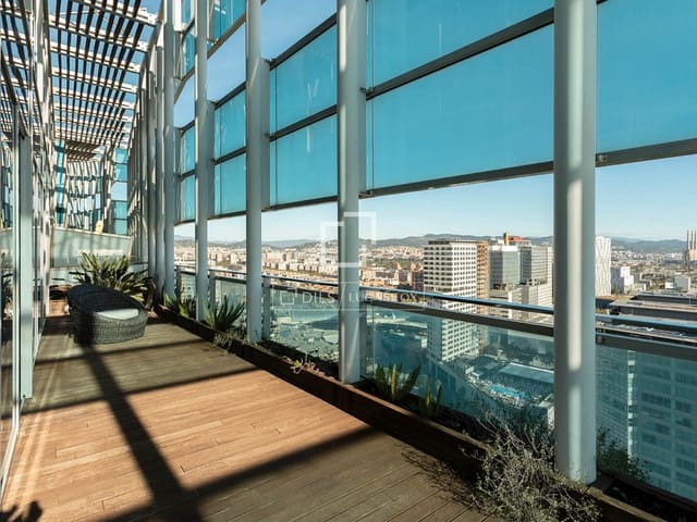 3 makuuhuone Kattohuoneisto vuokrattavana paikassa Barcelona kaupunki mukana uima-altaan - 8 500 € (Ref: 10160060)
