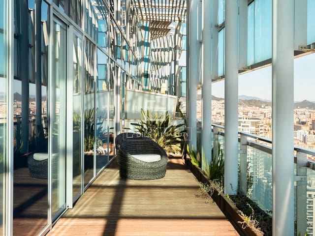 3 makuuhuone Kattohuoneisto vuokrattavana paikassa Barcelona kaupunki mukana uima-altaan - 8 500 € (Ref: 10160060)