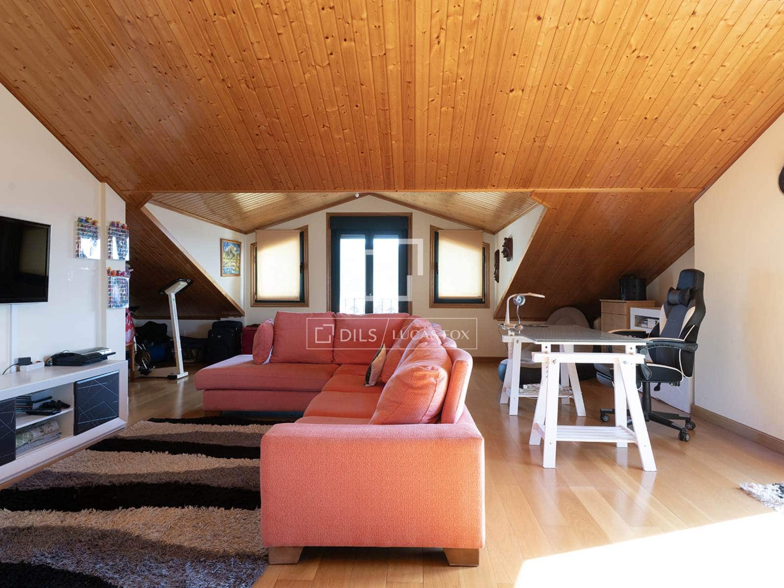 4 sypialnia Willa na sprzedaż w Moana z garażem - 565 000 € (Ref: 10160063)