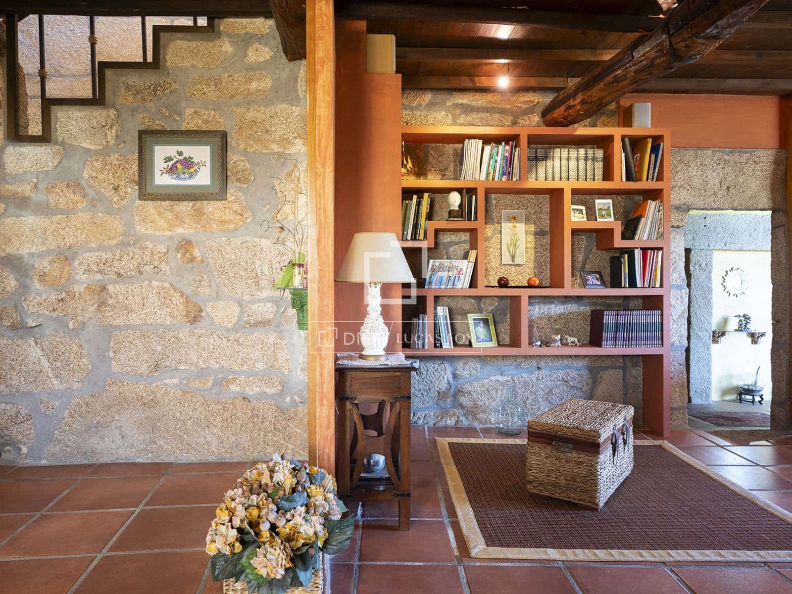 4 sovrum Villa till salu i Amoeiro med garage - 325 000 € (Ref: 10160064)