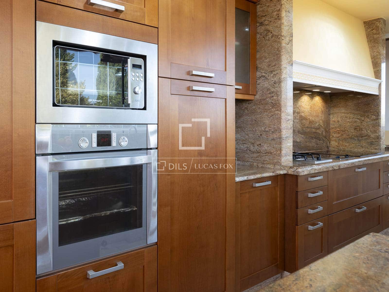 4 sovrum Villa till salu i Amoeiro med garage - 325 000 € (Ref: 10160064)