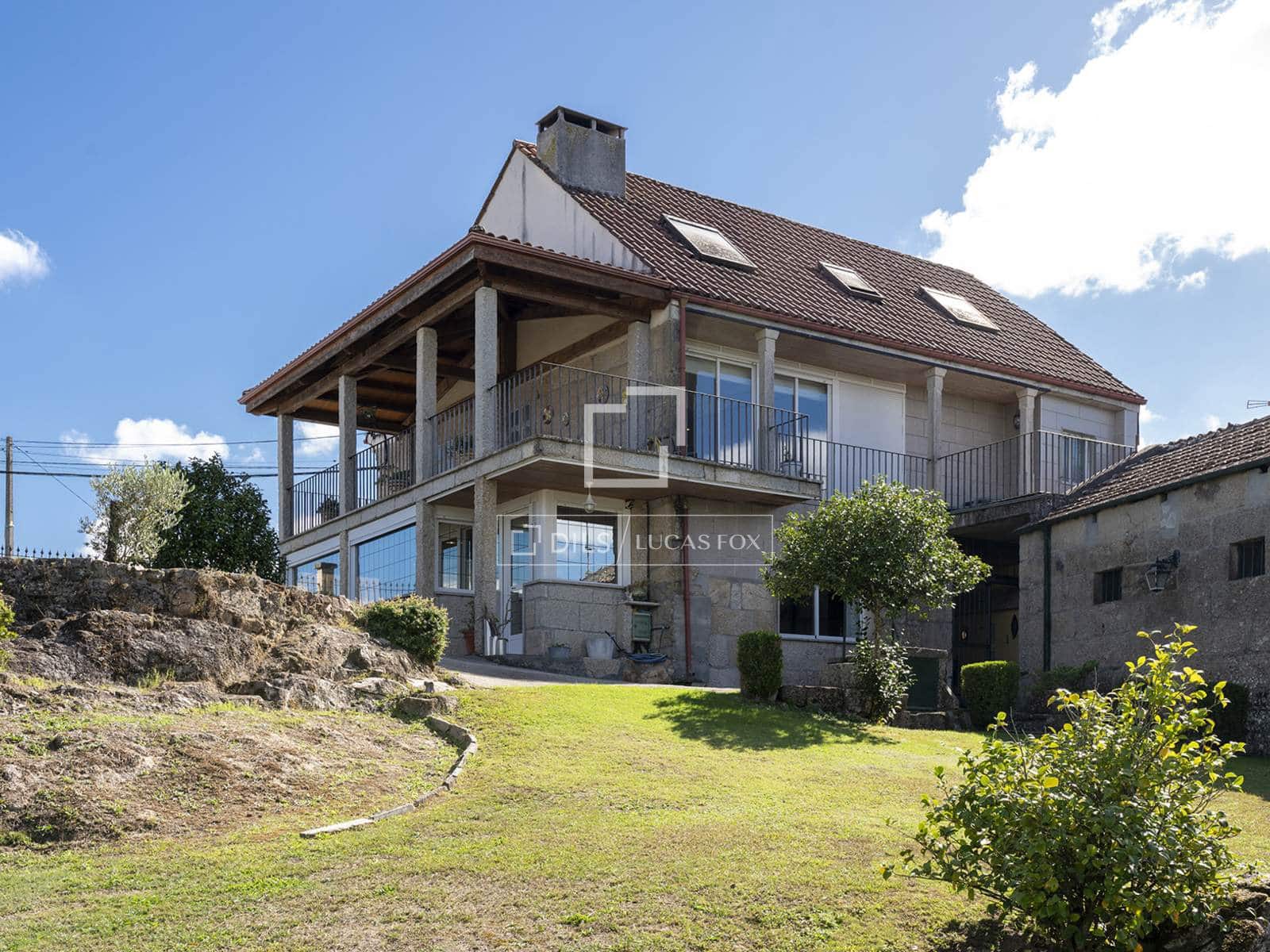 4 sovrum Villa till salu i Amoeiro med garage - 325 000 € (Ref: 10160064)