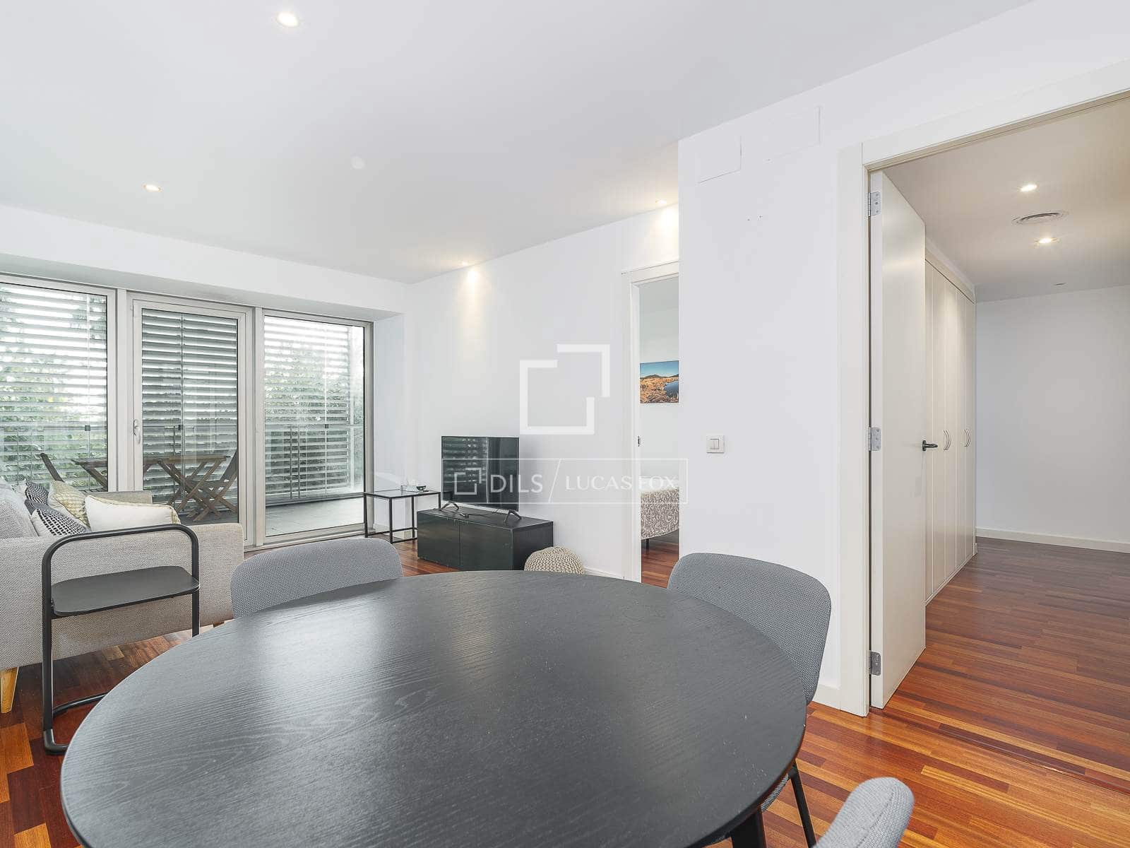 2 sypialnia Apartament na sprzedaż w Miasto Barcelona z basenem - 885 000 € (Ref: 10160065)