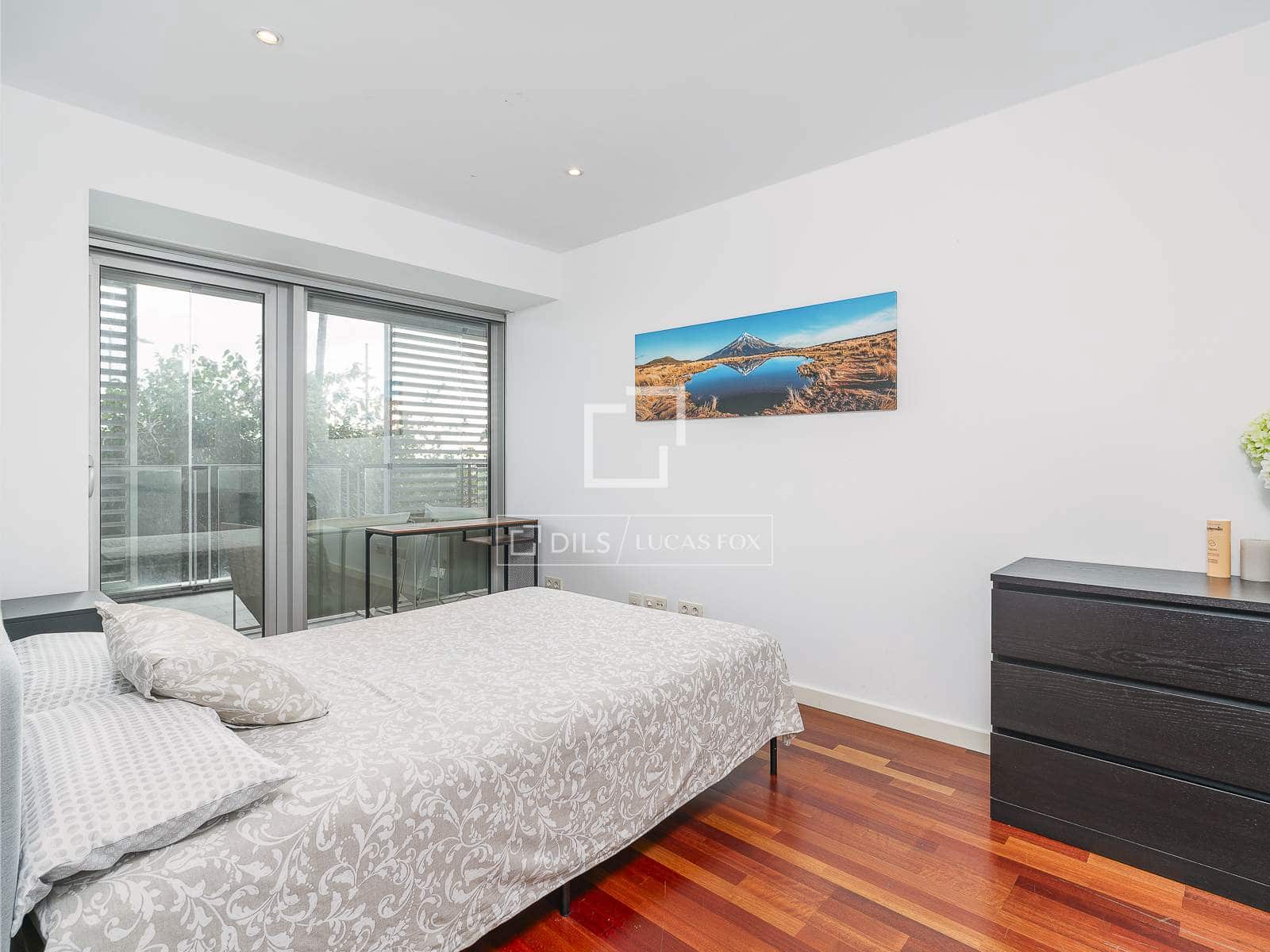 2 sypialnia Apartament na sprzedaż w Miasto Barcelona z basenem - 885 000 € (Ref: 10160065)