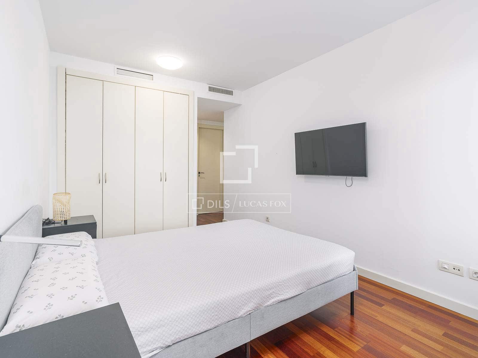 2 sypialnia Apartament na sprzedaż w Miasto Barcelona z basenem - 885 000 € (Ref: 10160065)