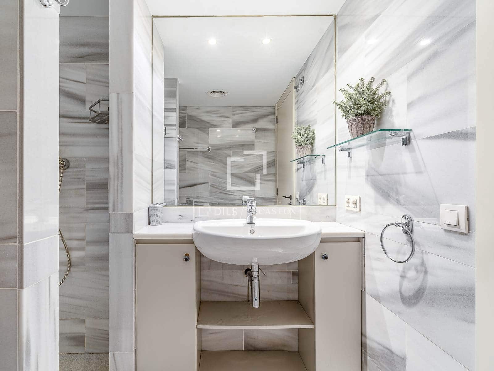 2 sypialnia Apartament na sprzedaż w Miasto Barcelona z basenem - 885 000 € (Ref: 10160065)