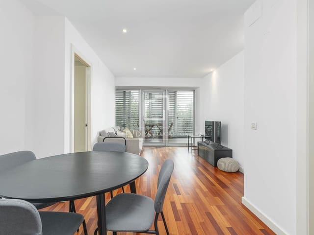 2 sypialnia Apartament na sprzedaż w Miasto Barcelona z basenem - 885 000 € (Ref: 10160065)