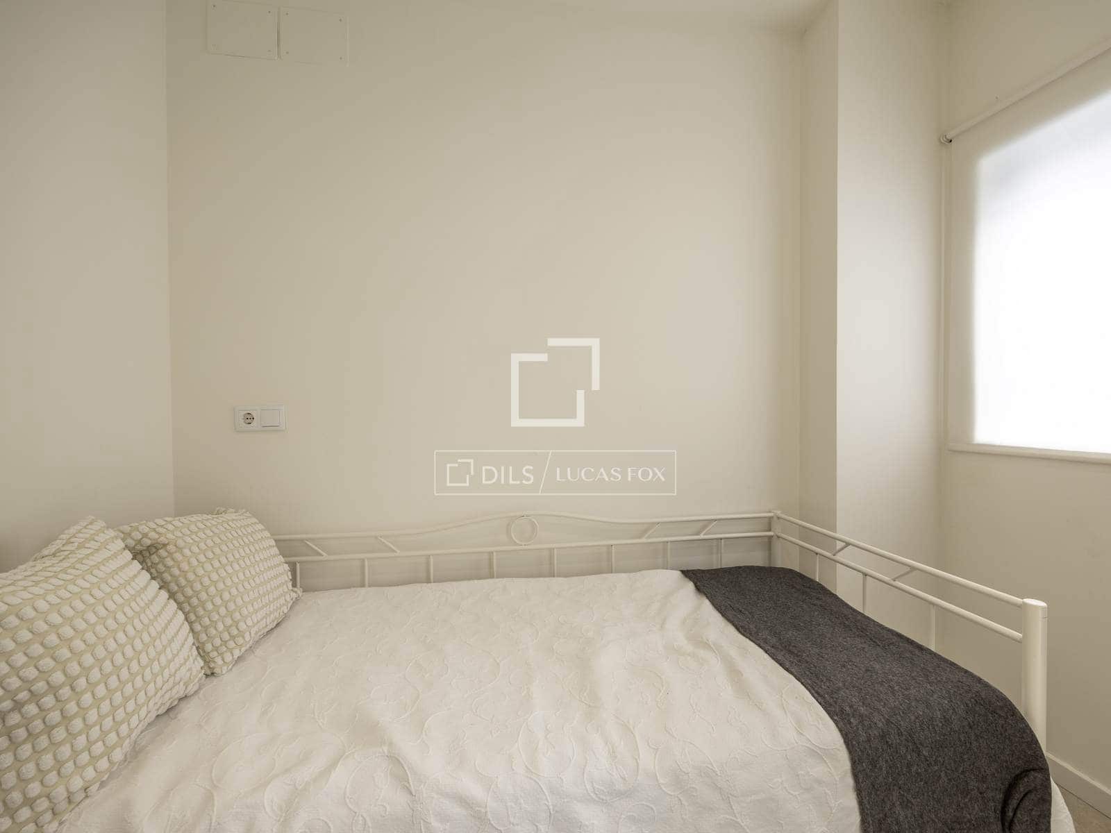 3 soverom Leilighet til salgs i Valencia by med svømmebasseng - € 439 000 (Ref: 10160066)